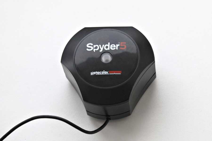 Digital imaging accessory review: datacolor spyder5 colorimeter