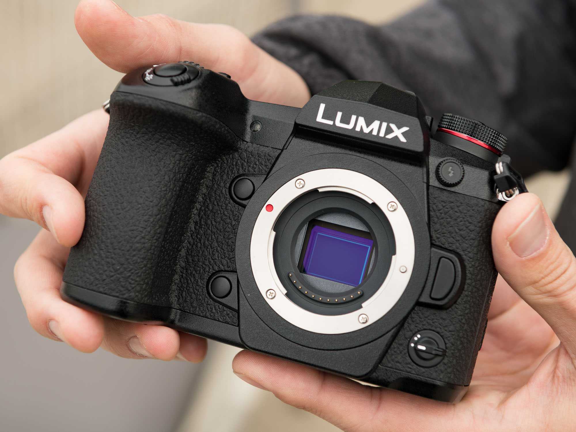 Panasonic lumix g9 и panasonic lumix g90 (g91, g95) - сравнение фотоаппаратов