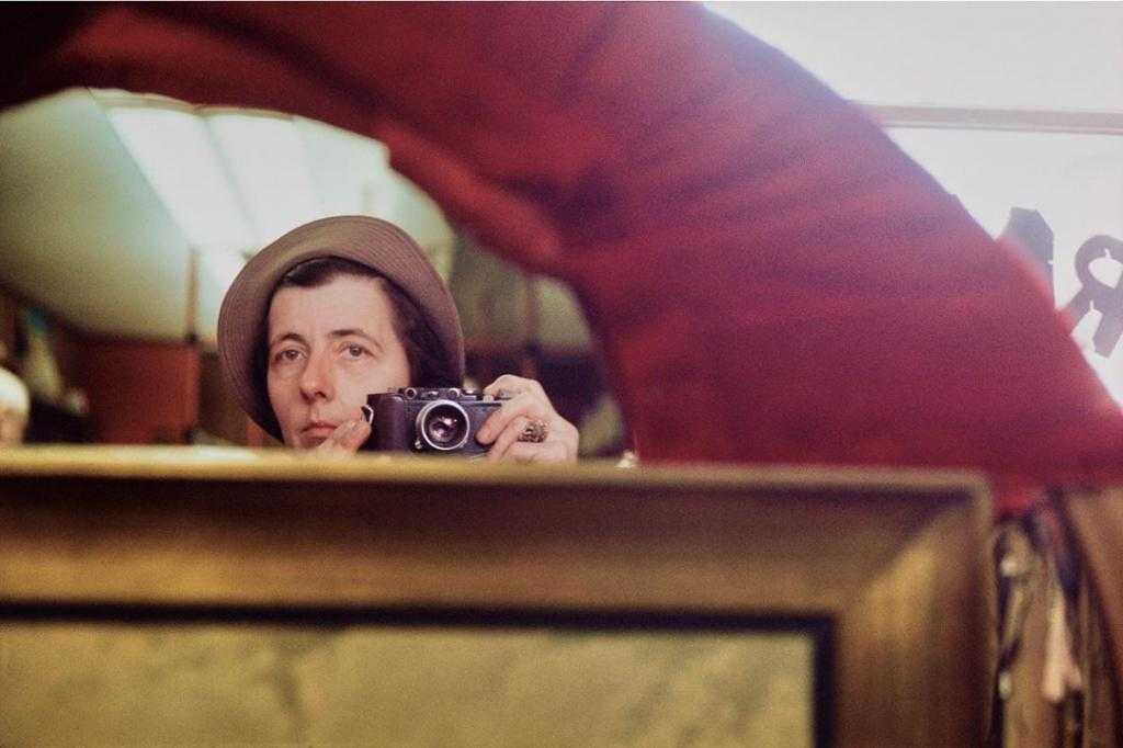 Вивьен майер (©vivian maier) - гений наблюдения за действительностью. загадочный (-ая) фотограф вивиан майер вивьен майер сборник фотографий