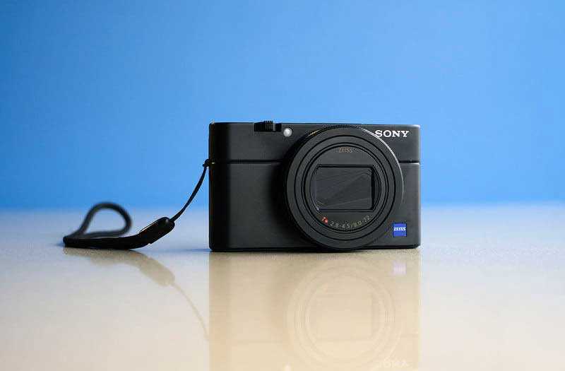 Компактный фотоаппарат sony cyber-shot rx100 v (dsc-rx100m5)