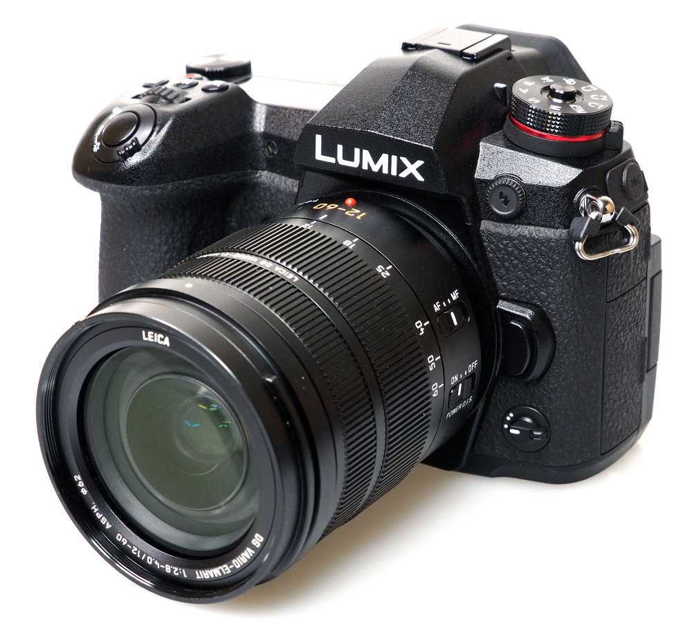Panasonic Lumix DC-G9 является самой высококлассной камерой для фотографов, в отличие от видеоориентированных Lumix DC-GH5 и GH5s Серия GH